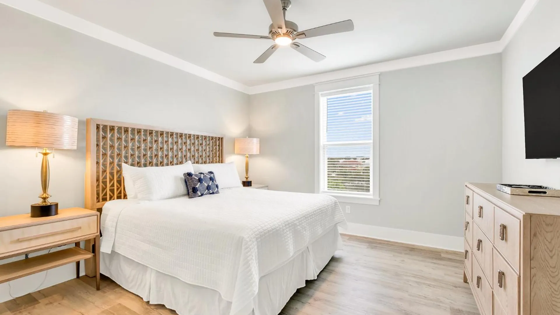Holiday home Grand Boz Chateau With Lsv And Heated Pool Destin United States